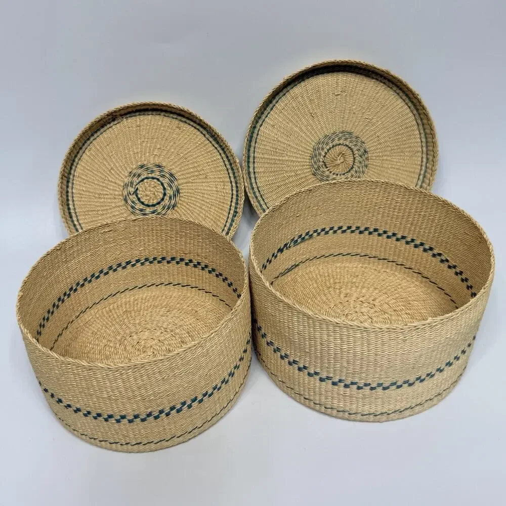 Set 2 Beige Teal Green Tightly Woven Nesting Baskets Lids Boxes Round 5.75